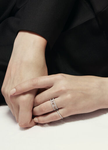 Grace Floating鑽石戒指, 18K 黄金, large