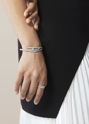 Vela 法式鑲嵌鑽石手鐲, 18K 白金, large