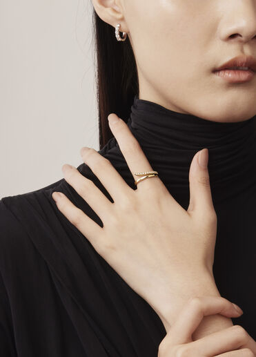 VELA 法式鑲嵌鑽石戒指, 18K 白金, large