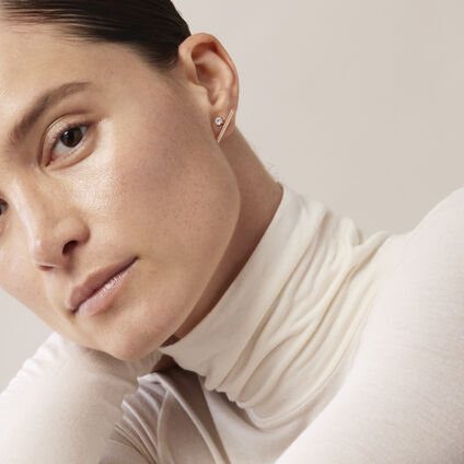 Barre Floating 密鑲鑽石耳環, 18K 白金, large